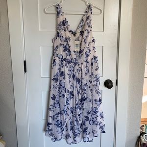 NWT Torrid Blue Floral Dress, Size 0 (12)